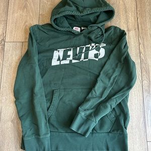 Levi’s pullover